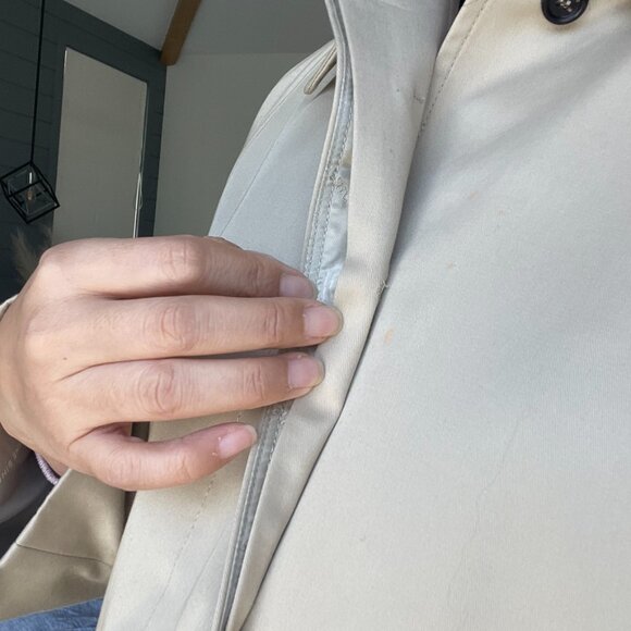 Anine Bing Randy Oversized Trench Coat in Beige Size Medium with Marker Spots - Picture 9 of 16